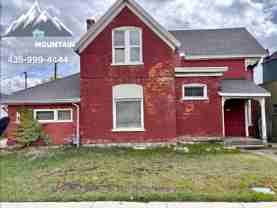 12 Es - Photo 1 of 1