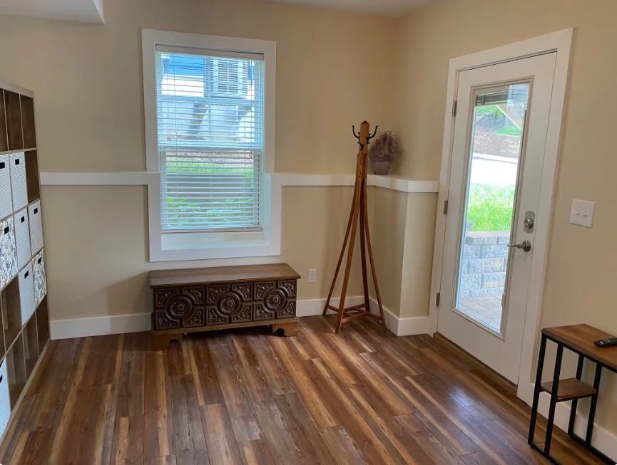 1458 Avon St #B - Photo 2 of 7