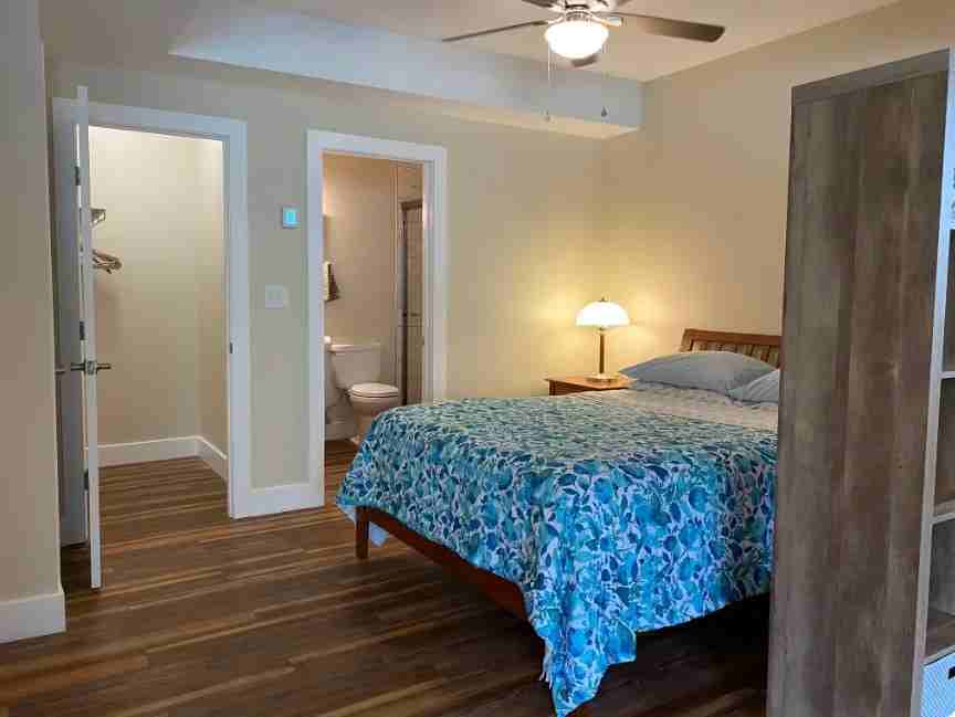 1458 Avon St #B - Photo 5 of 7