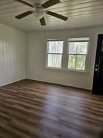 featured image of 500A Rhodes Ave