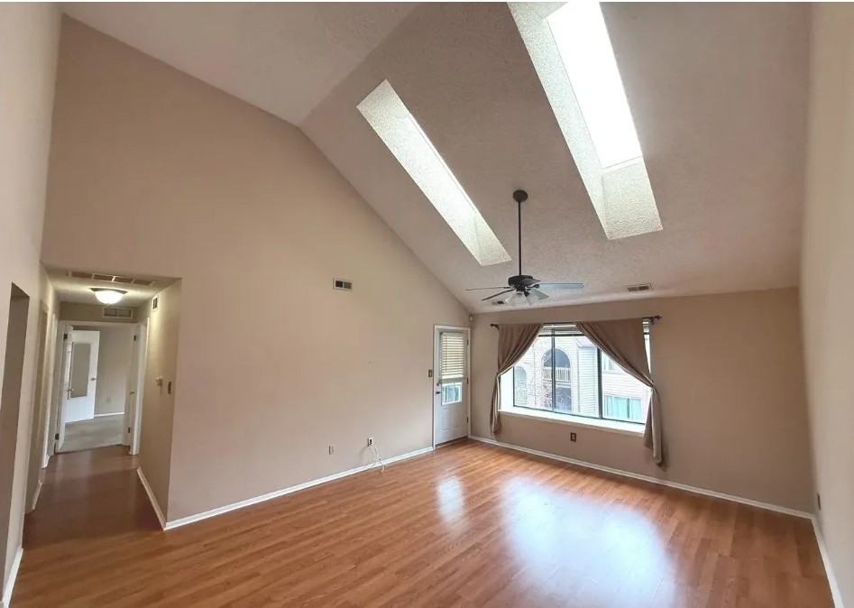 5115C Aberdeen Dr - Photo 2 of 20