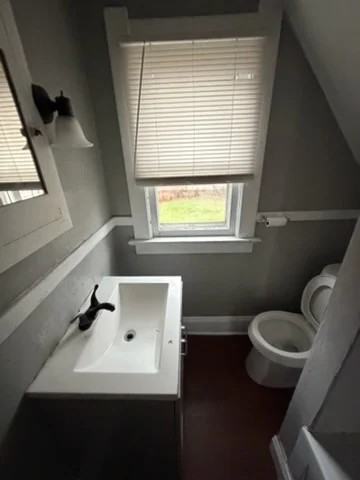 3603 Hoiles Ave - Photo 3 of 8