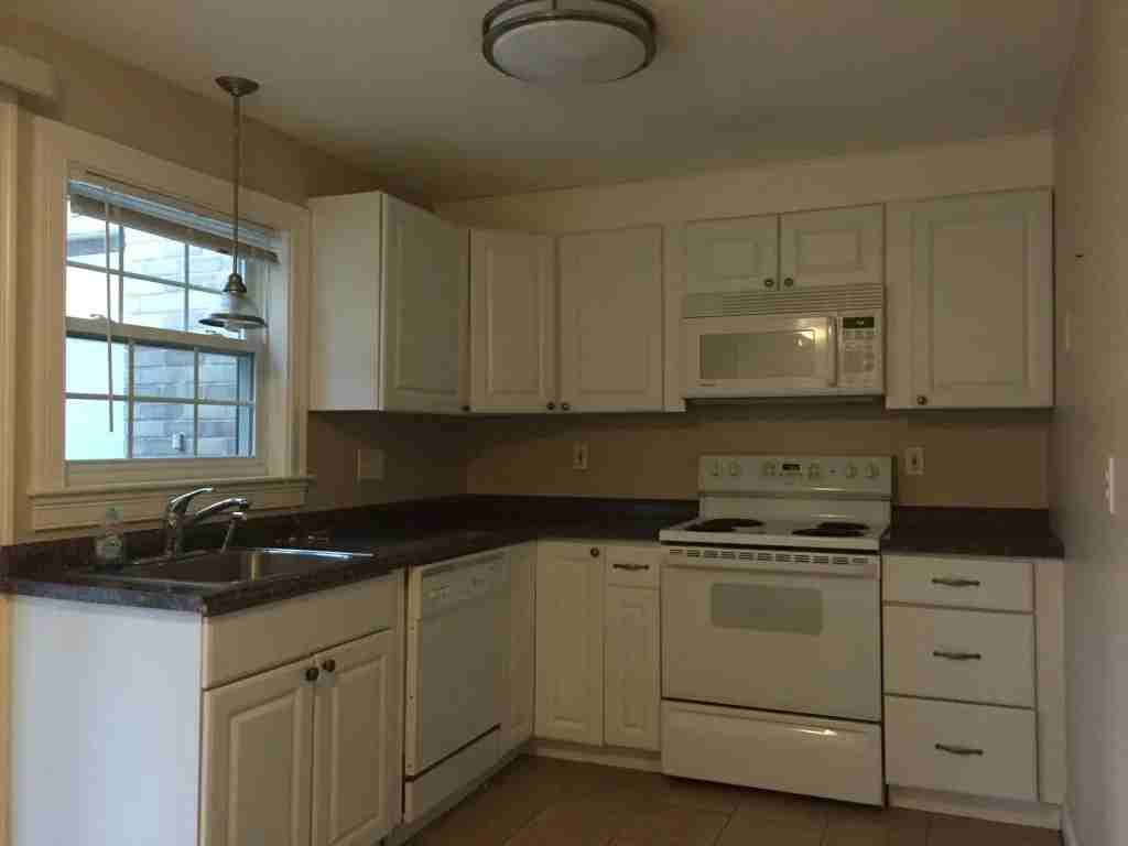 10B Washington Park Dr #6 - Photo 2 of 8