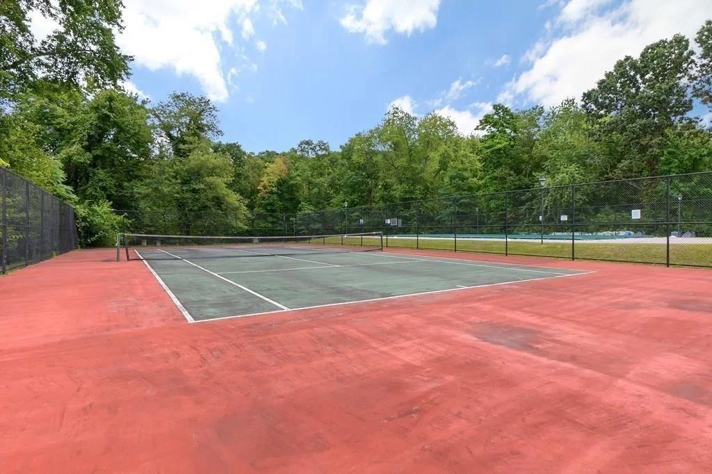 10B Washington Park Dr #6 - Photo 6 of 8