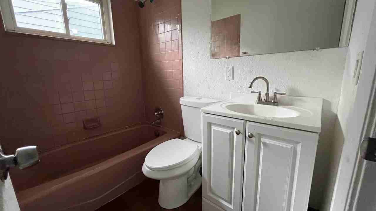 3758 Wallace Blvd - Photo 6 of 7