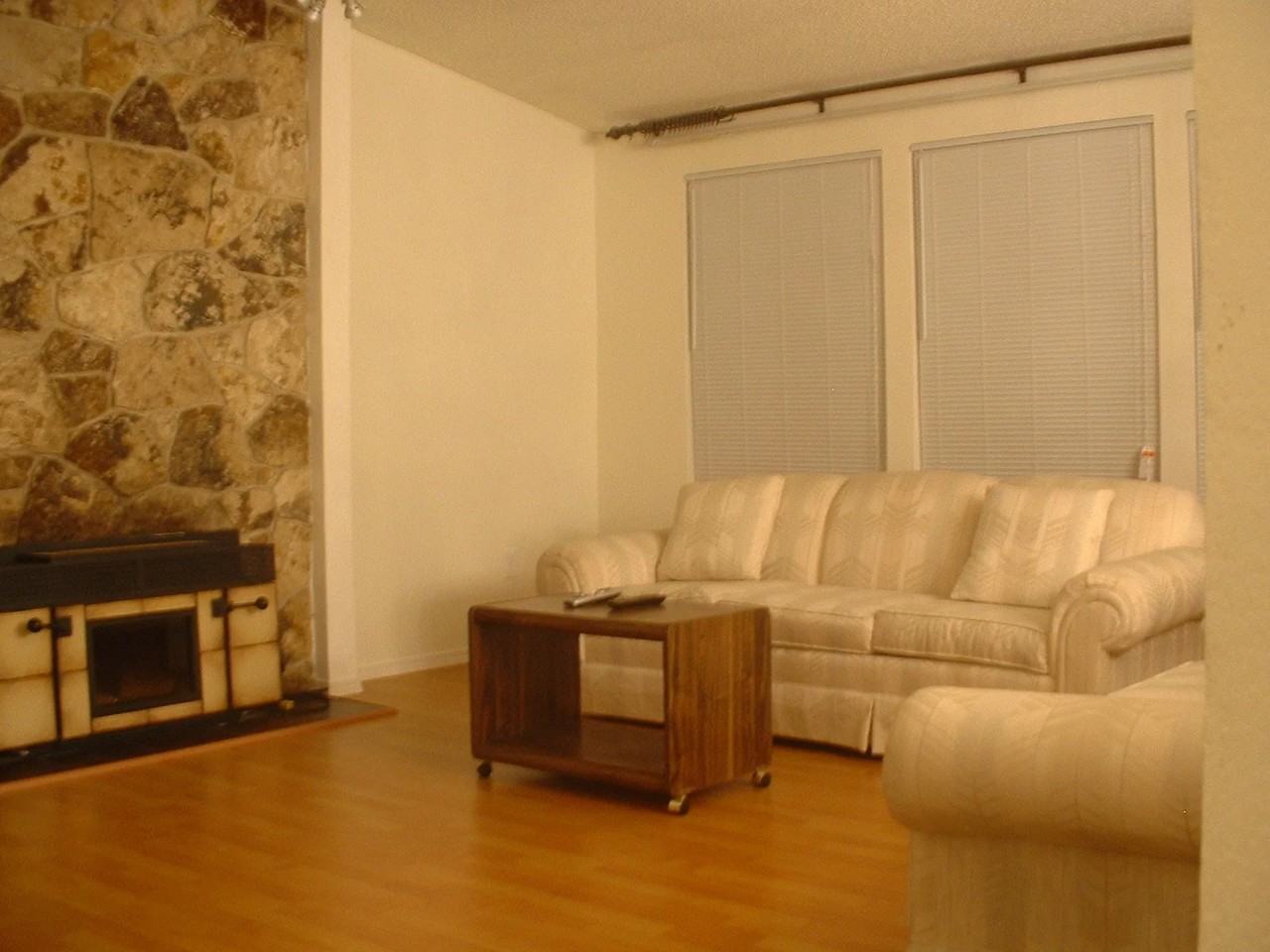 19018 68th Ave Ne - Photo 2 of 13