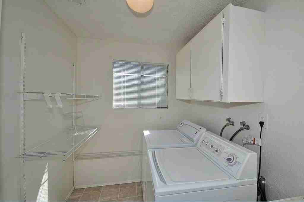 19018 68th Ave Ne - Photo 6 of 13