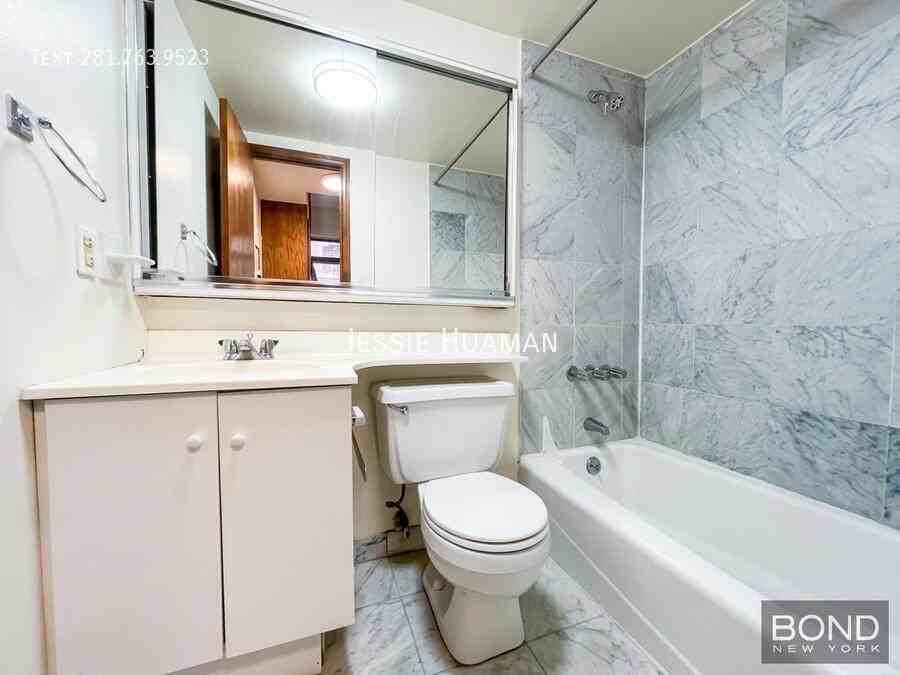 36 W 73rd St #3A - Photo 5 of 7