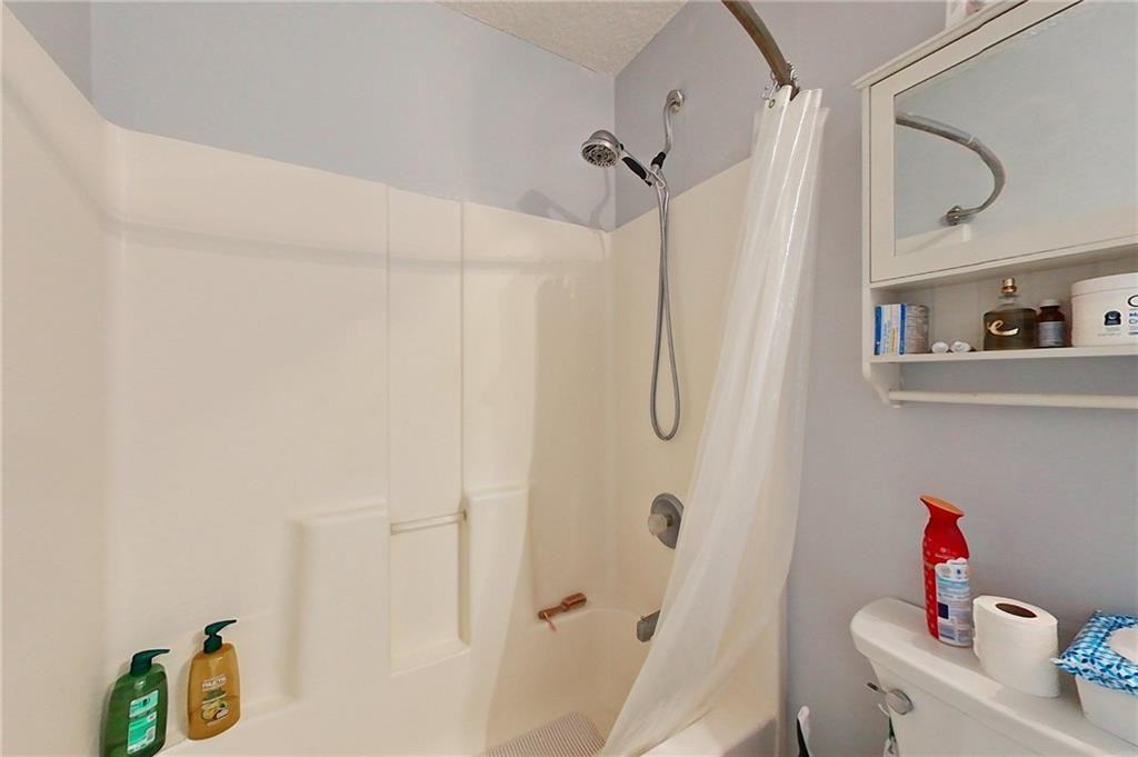 168 Drew Cir - Photo 5 of 6