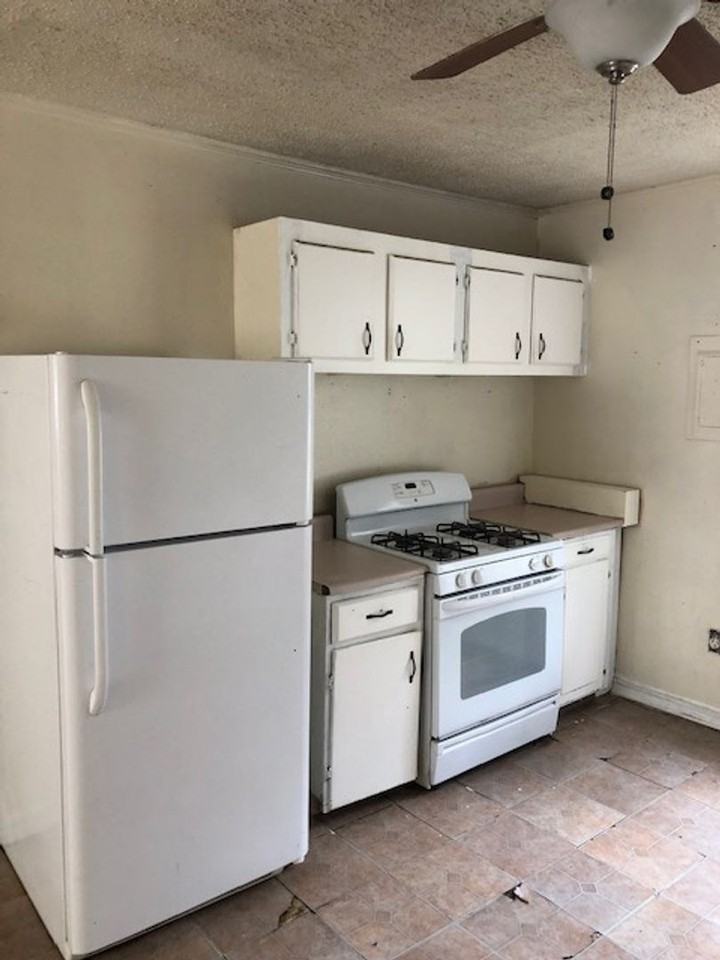 2545 Trichel St - Photo 4 of 6