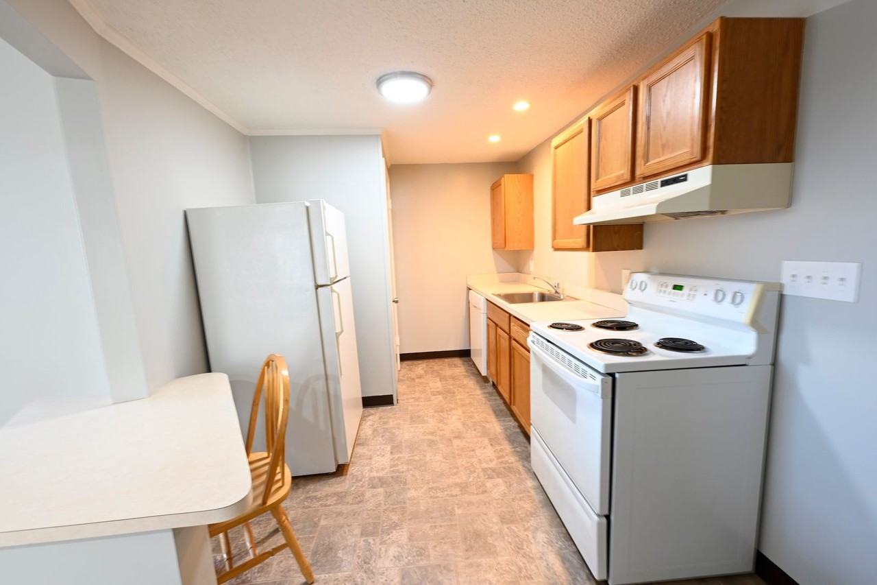 425 W Cook Rd #5 - Photo 6 of 15