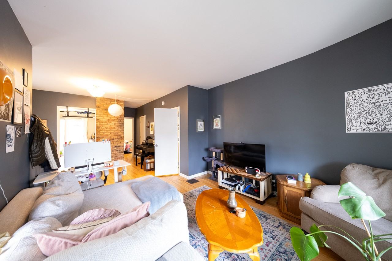 3020 E 25th St #1 - Photo 5 of 17