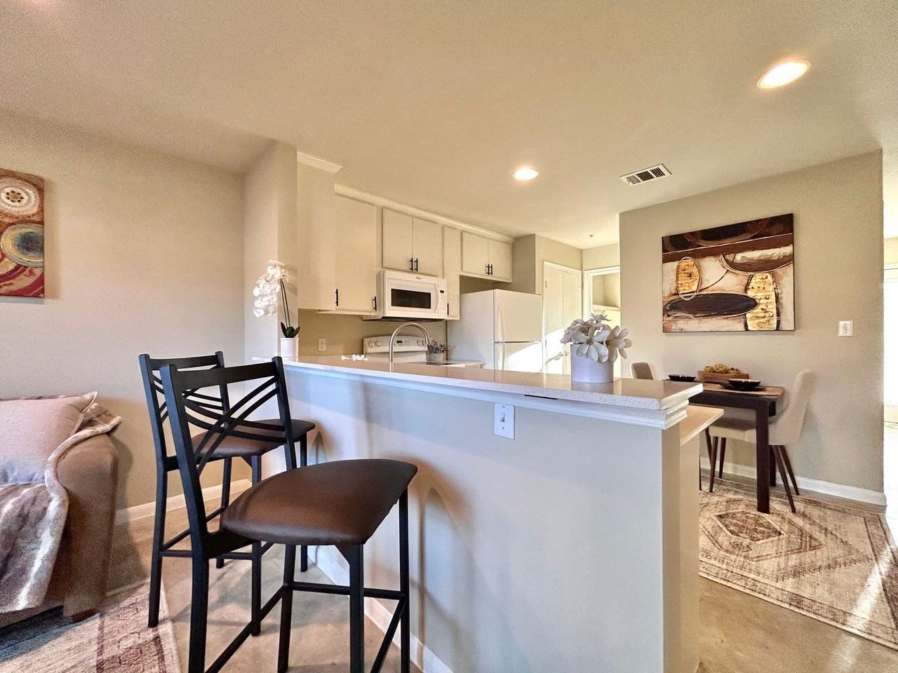 304 Stubblefield Ln #903 - Photo 6 of 50