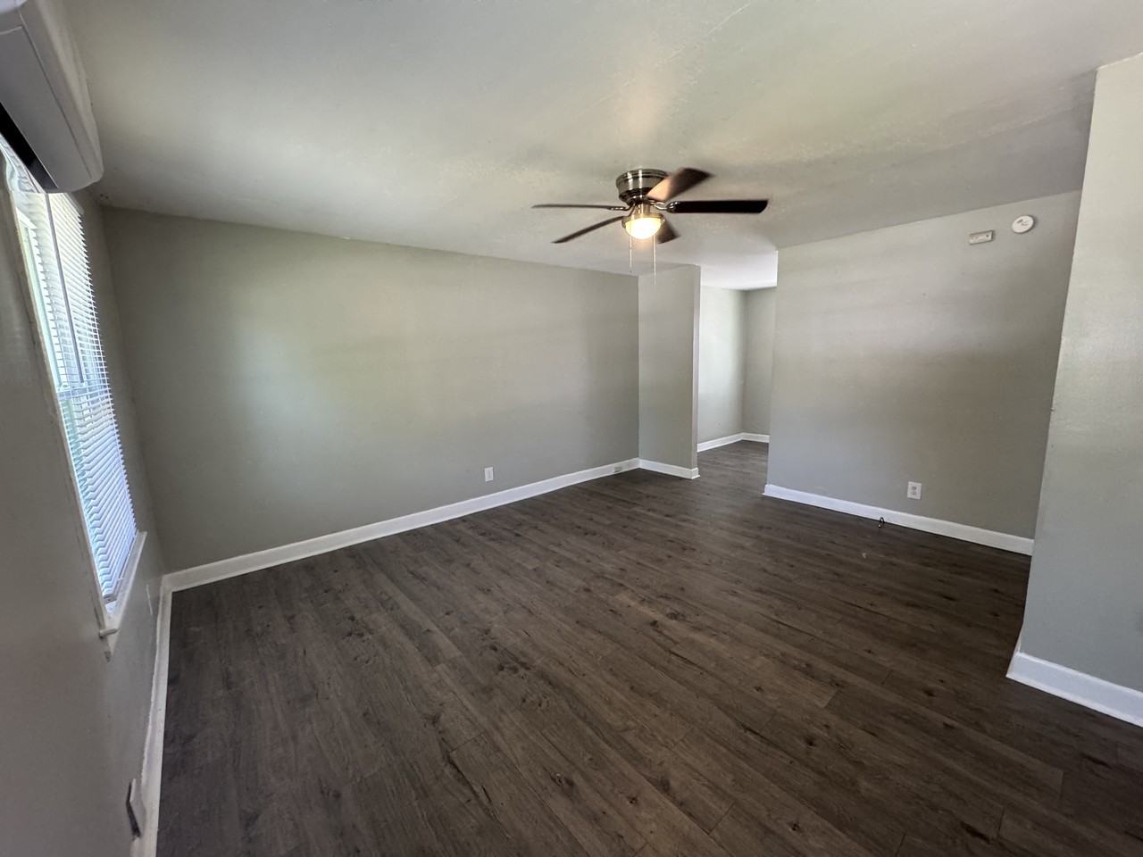 2101 Montclair Dr #3 - Photo 4 of 14