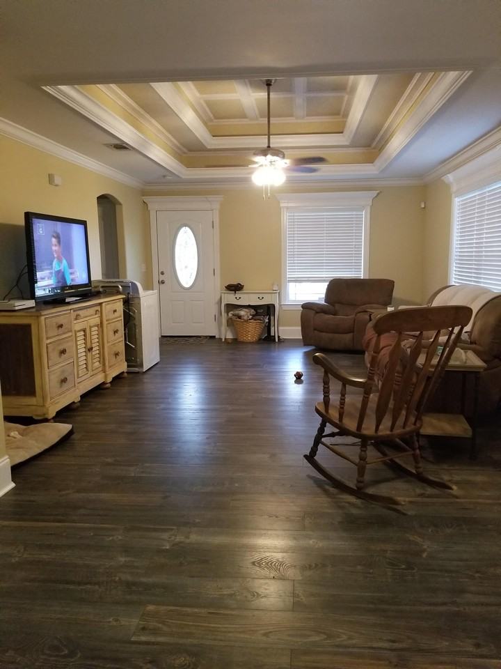 48 Ruby Ln #1 - Photo 2 of 6