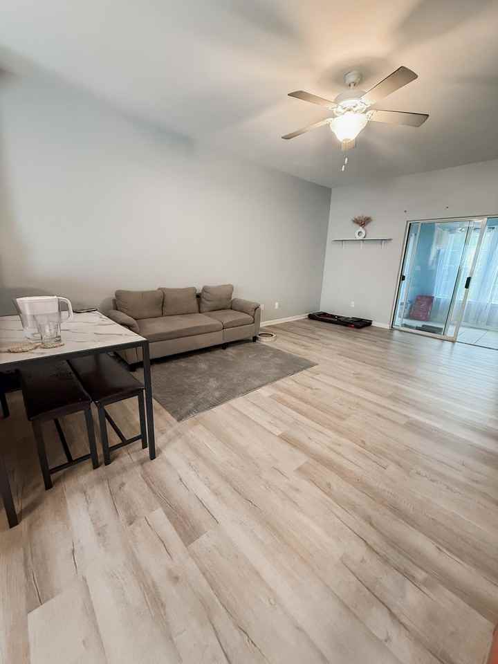 23 Old Courthouse Way #B - Photo 2 of 12