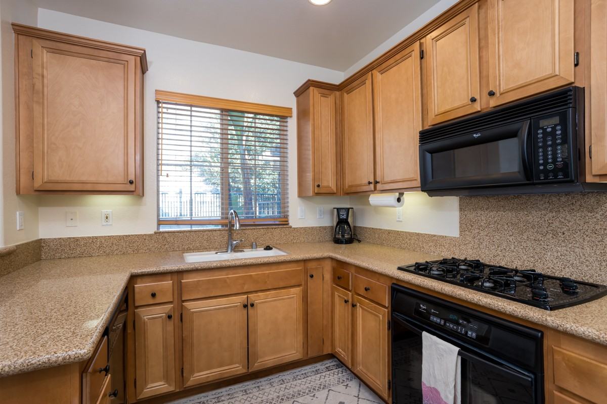 2802 Bellezza Dr #0 - Photo 5 of 40