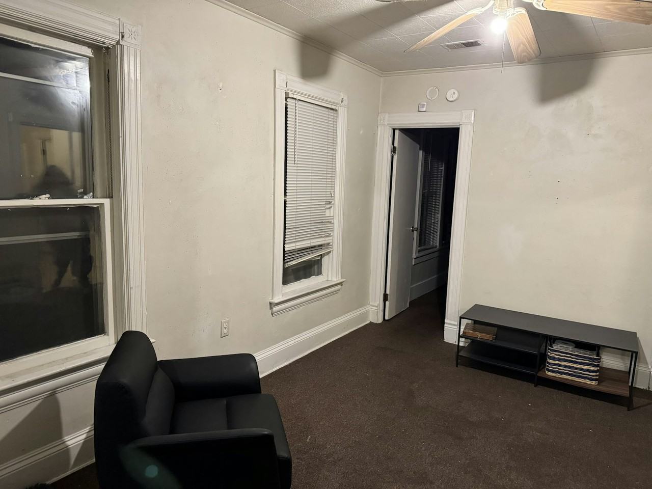 323 Ash Street, Unit 2 - Photo 3 of 17