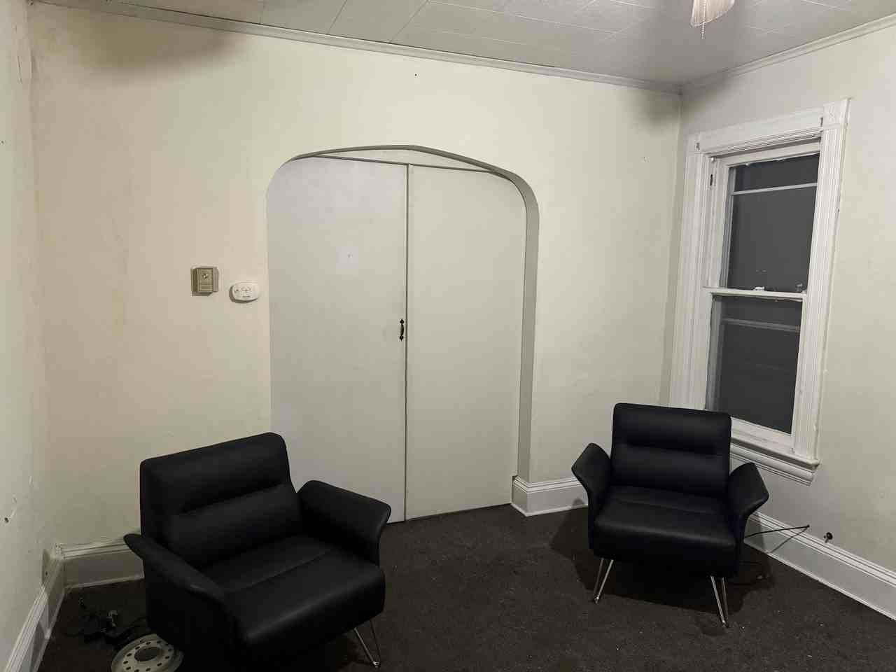 323 Ash Street, Unit 2 - Photo 4 of 17