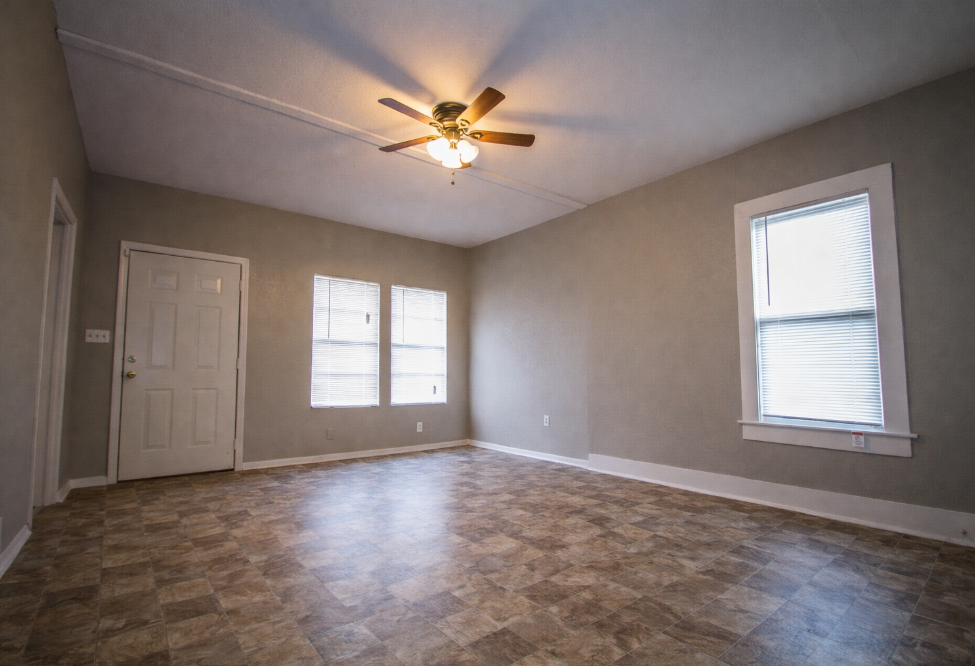 512 Cooper Street - Photo 6 of 14