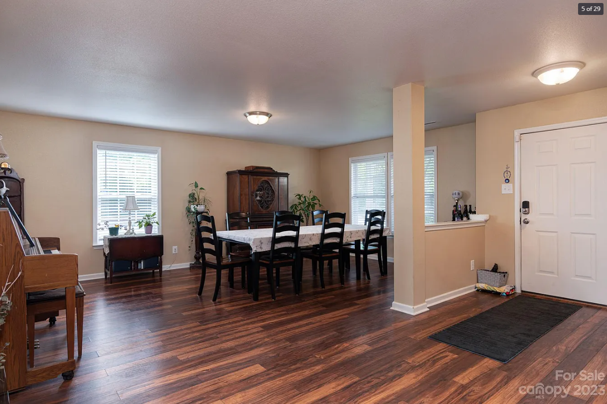 2263 Durand Rd, Unit Durand 1 - Photo 5 of 9