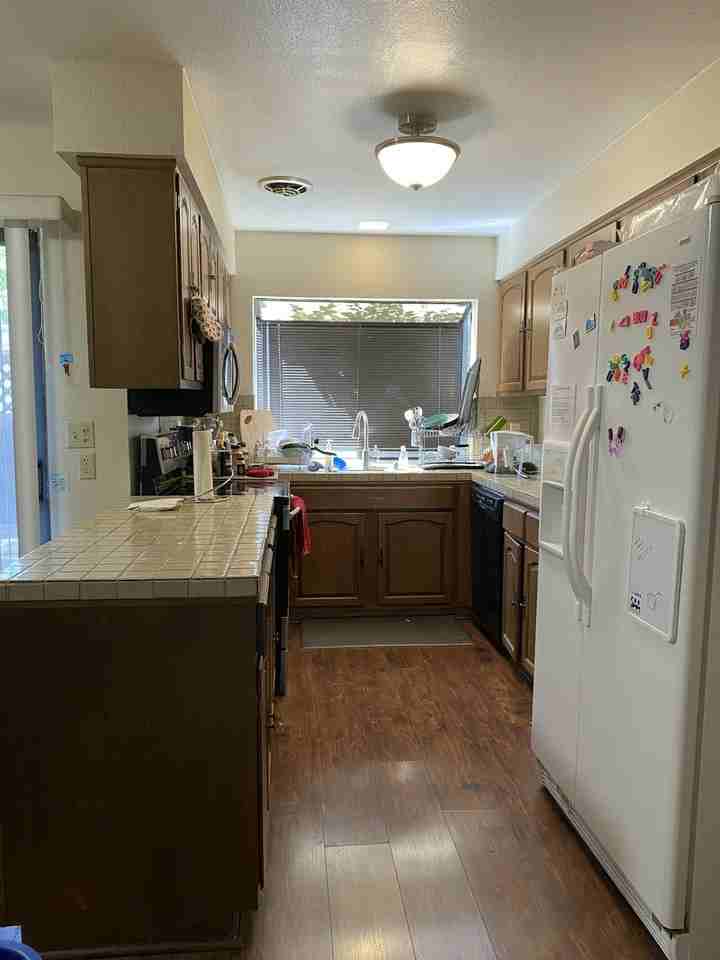 206 2nd Street - Photo 4 of 21