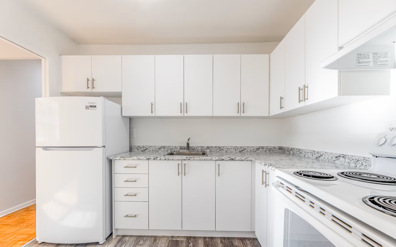 6408 Berwickshire Way - Photo 3 of 7