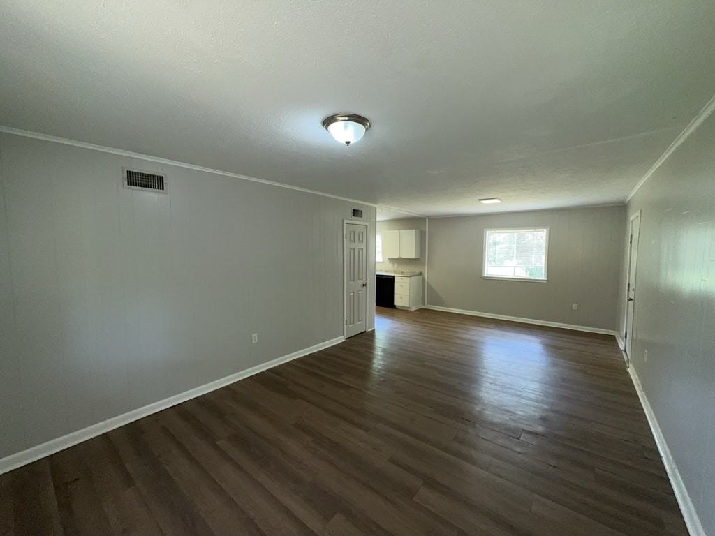 3341 Suncrest Drive - Photo 3 of 14