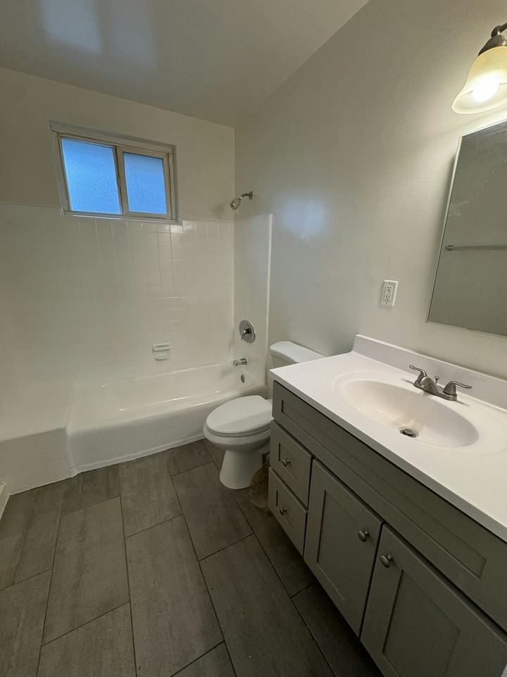 6436 Whitsett Avenue, Unit 5 - Photo 6 of 6