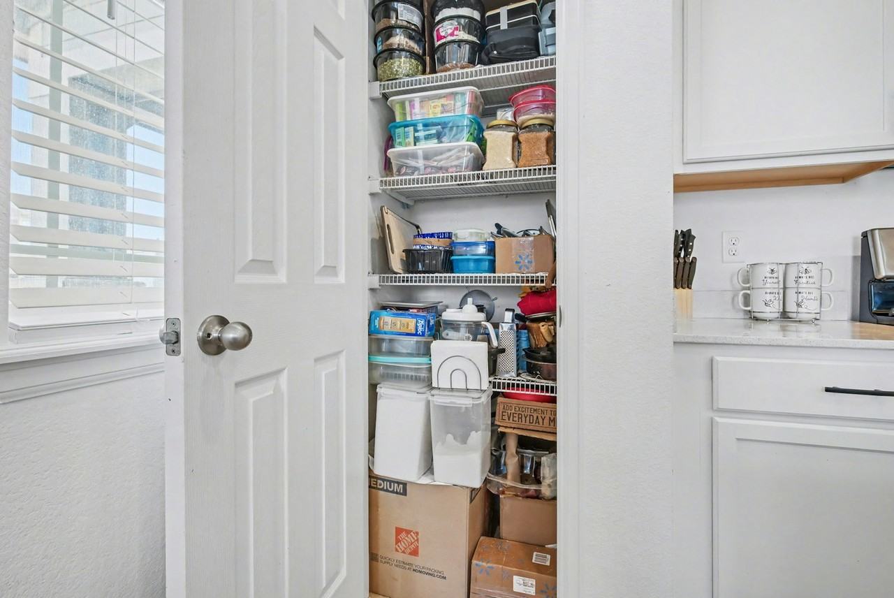 8731 Snake River Street - Photo 7 of 35