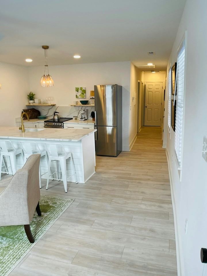 20 Rose Lane, Unit B UPSTAIRS - Photo 7 of 12