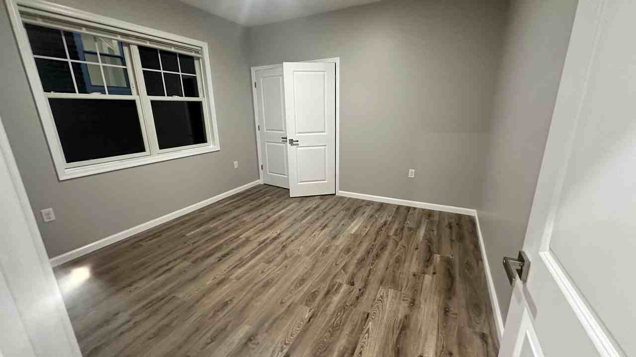 275-277 16th Avenue, Unit 204 - Photo 2 of 5