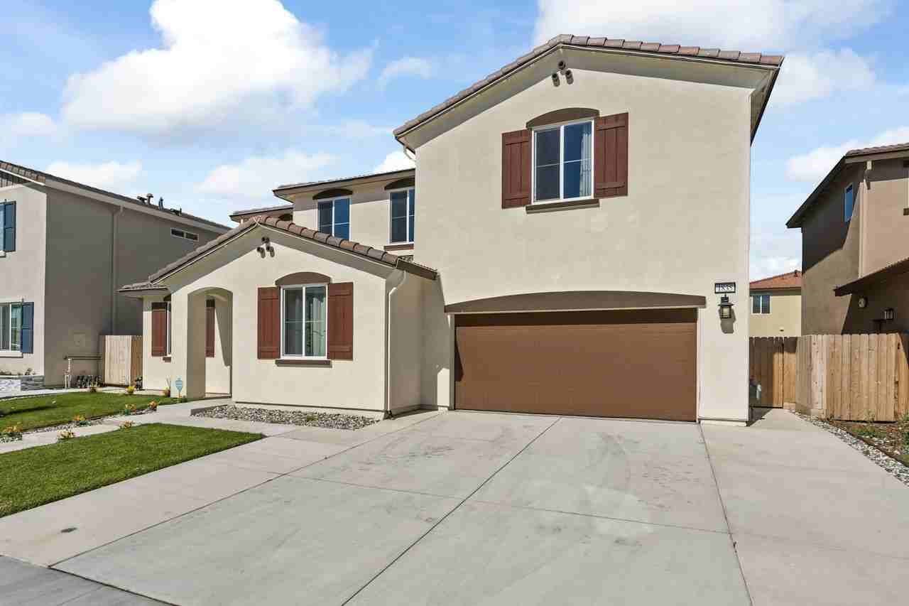 1835 Shima Avenue - Photo 3 of 39