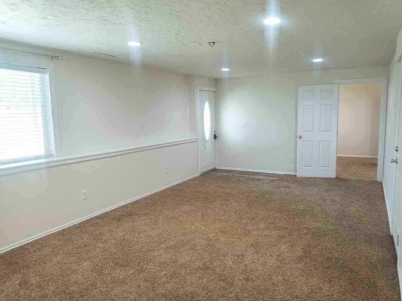 9658 W Heather Rd #1 - Photo 6 of 23