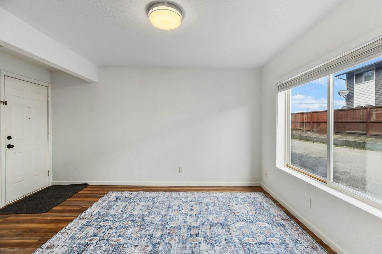 9919 4th Ave W, Unit 11 - Photo 5 of 14