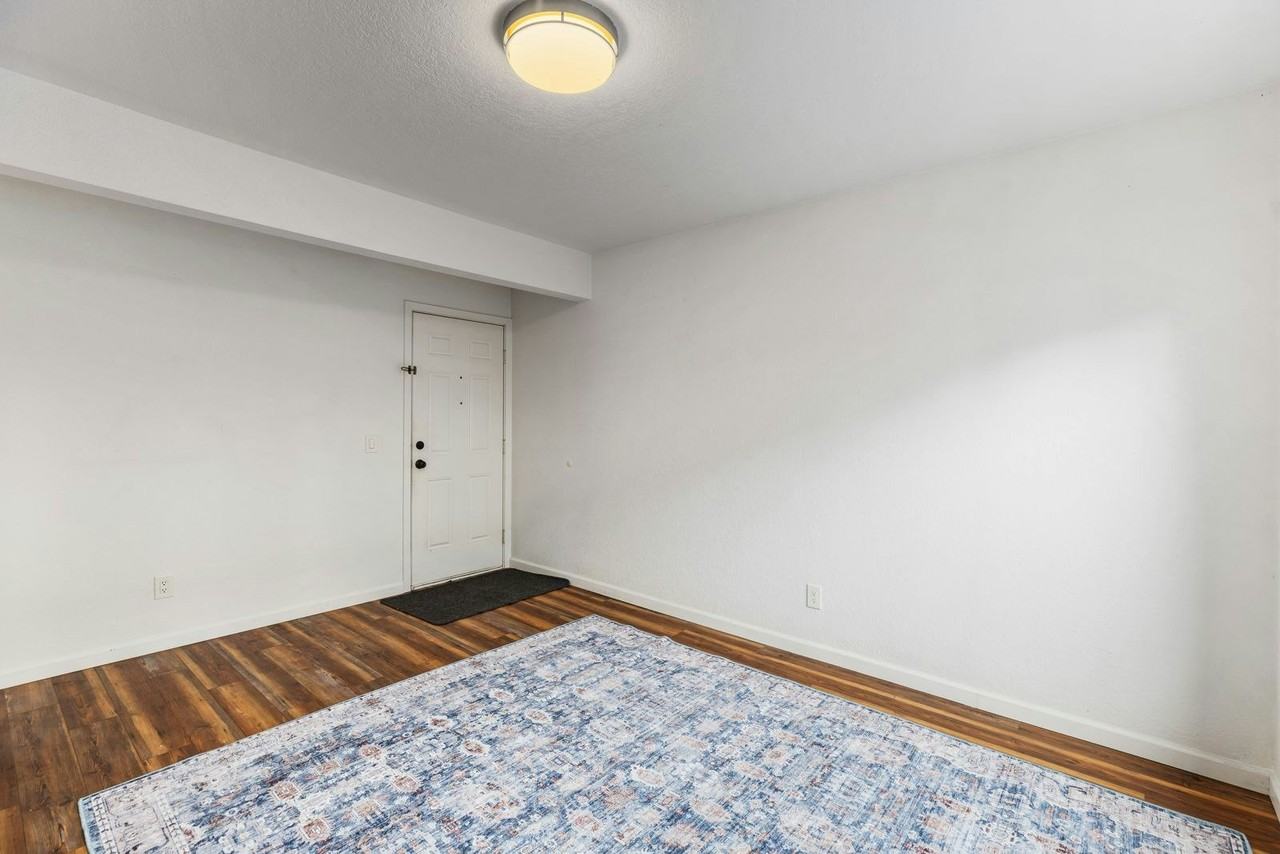 9919 4th Ave W, Unit 11 - Photo 6 of 14