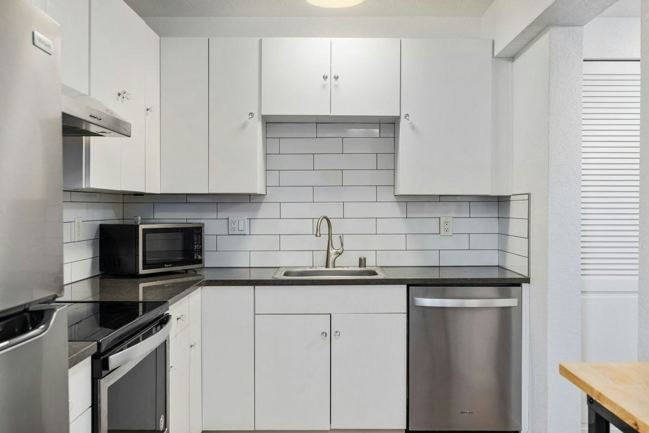 9919 4th Ave W, Unit 11 - Photo 7 of 14