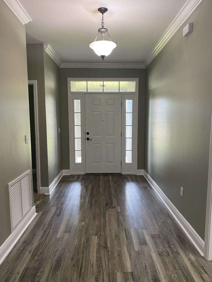 5870 Pescara Dr #1 - Photo 3 of 15