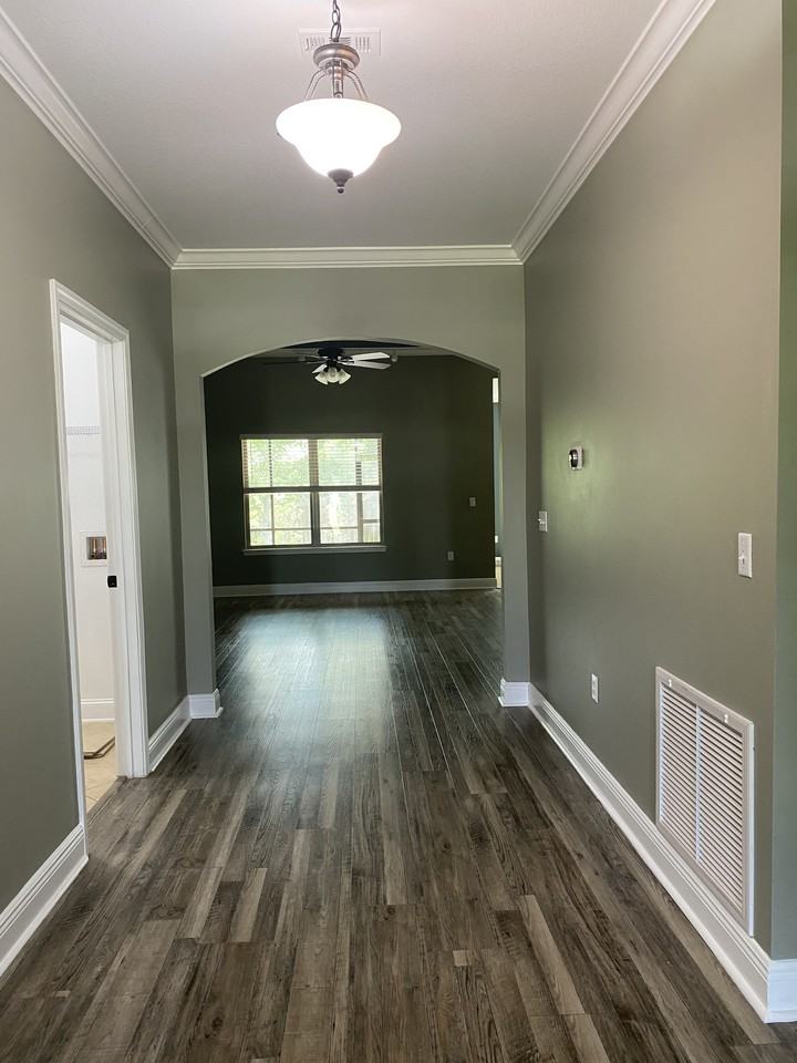 5870 Pescara Dr #1 - Photo 4 of 15