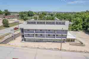 featured image of 1015 Madison St