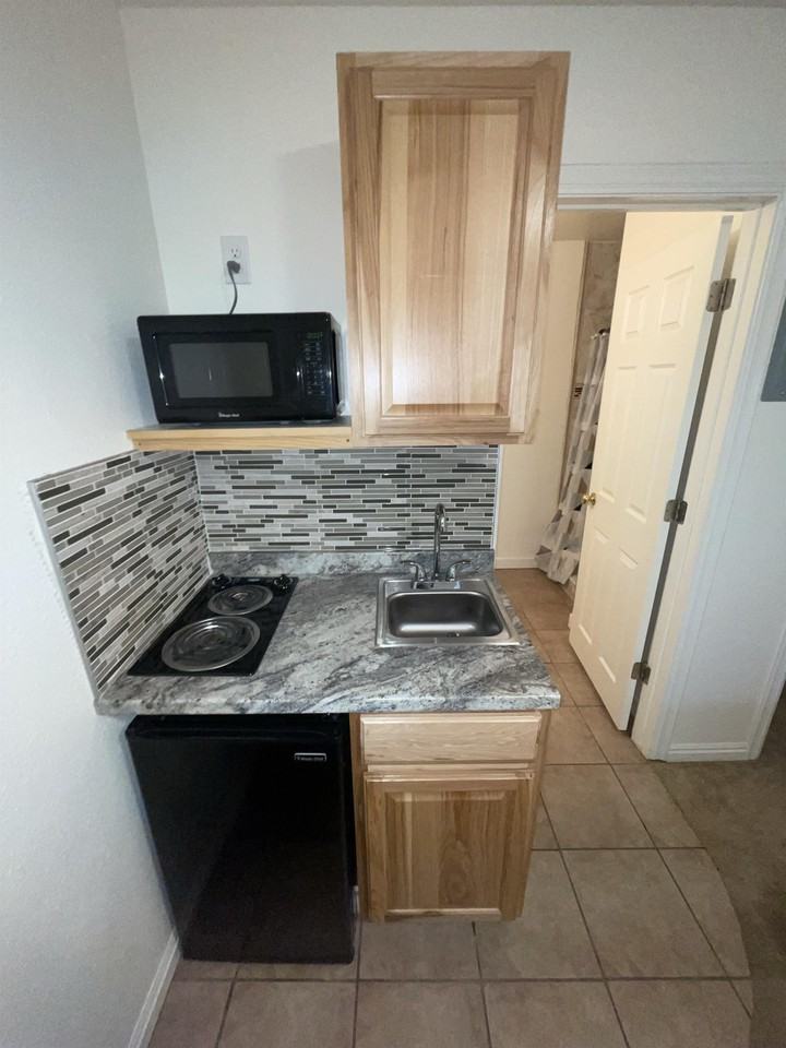 Hillcrest Studios - Photo 3 of 19