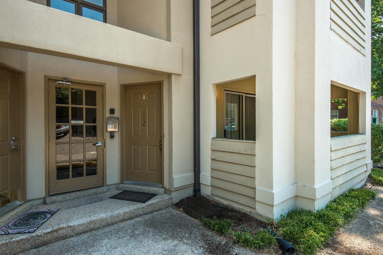 Fairfax - Photo 4 of 31