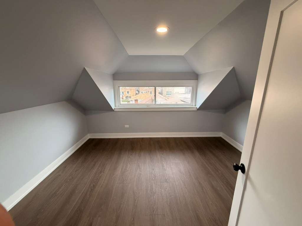 3025 West 54th Place - Photo 2 of 5