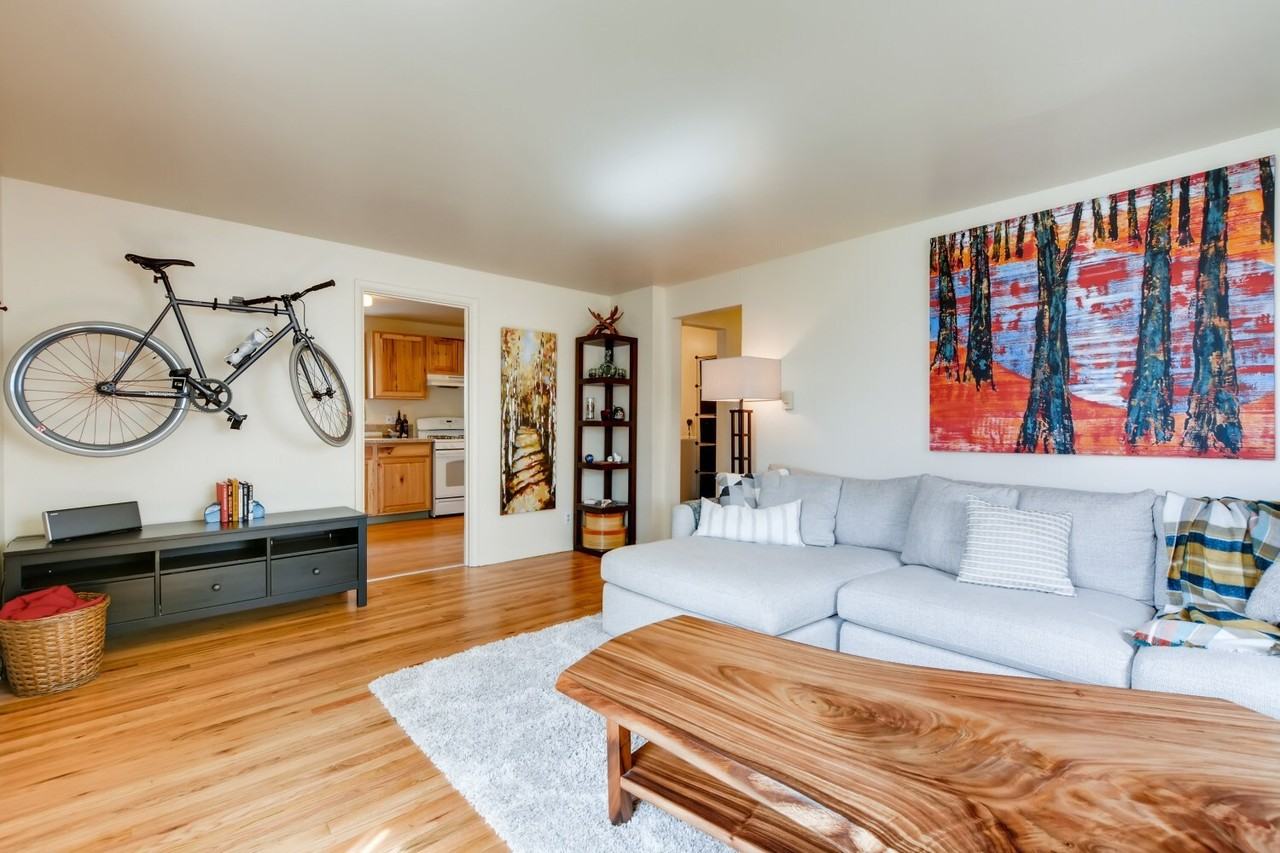 216 South Irving Street - Photo 6 of 17