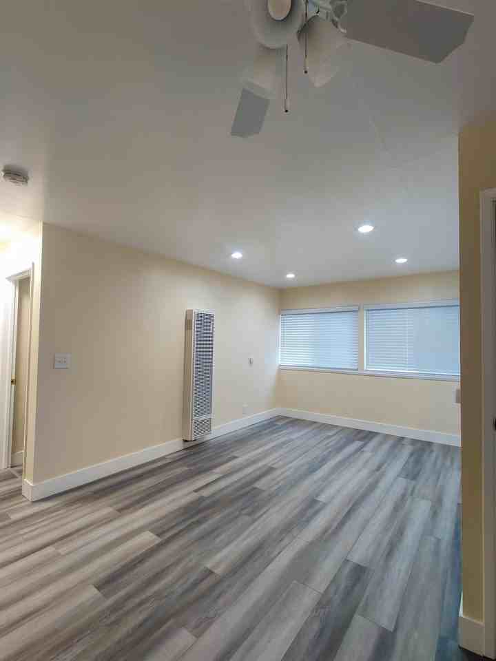 2637 Regent Street - Photo 7 of 50
