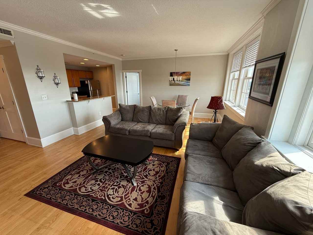 402 North Main Street - Photo 5 of 50