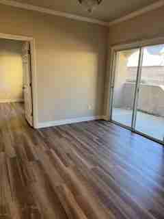 10001 Woodcreek Oaks Boulevard - Photo 2 of 21