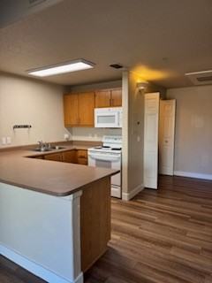10001 Woodcreek Oaks Boulevard - Photo 4 of 21
