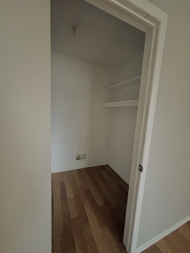 1771 East Woodward Heights Boulevard - Photo 6 of 20