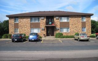 featured image of 470 Monroe St